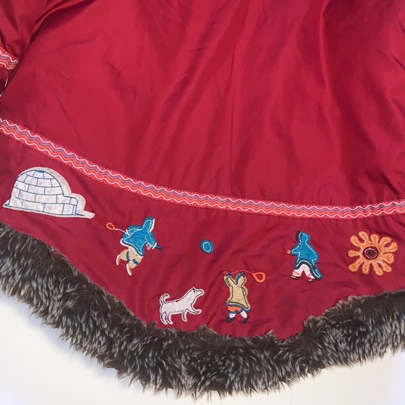 Inuk Red Vintage Inuit Parka with Faux Fur Trim - Children’s Size 6 - Picture 11 of 14